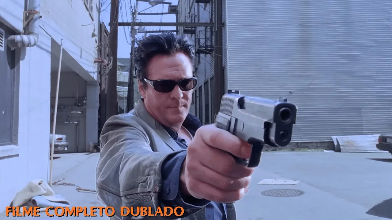 Capa de Um criminal incrível com Michael Madsen