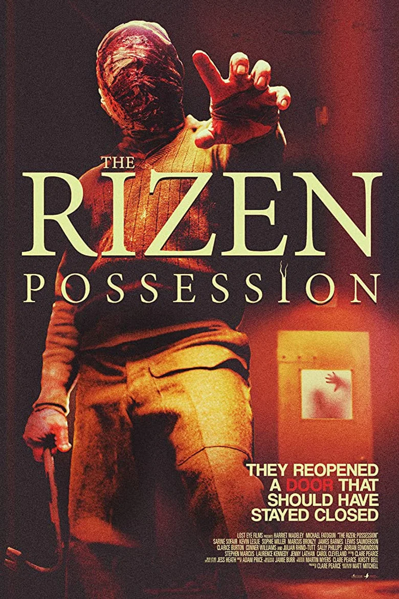 Capa de O Terror Atrás da Porta