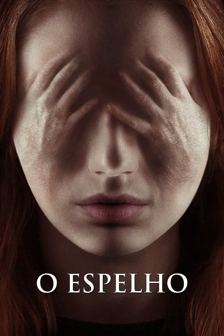 Capa de O Espelho com Karen Gillan